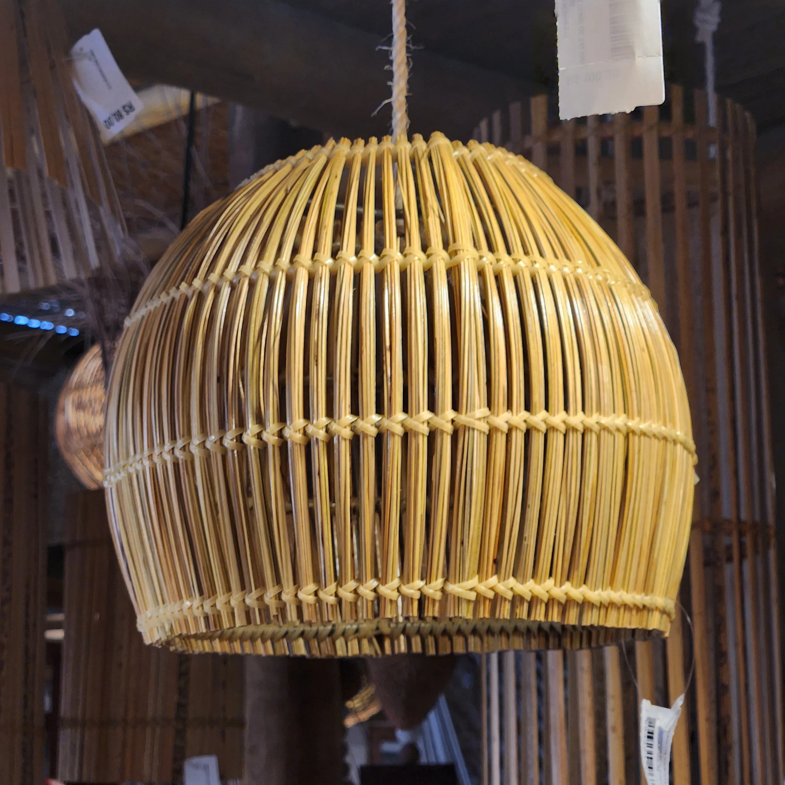 Luminária Boleada Talisca