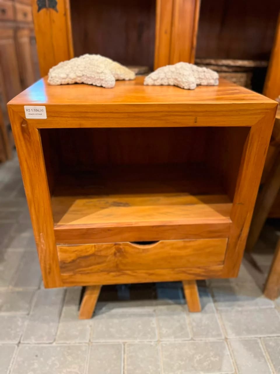 e1465ade-f3ce-4d36-8503-a0084ac4979b.jpg