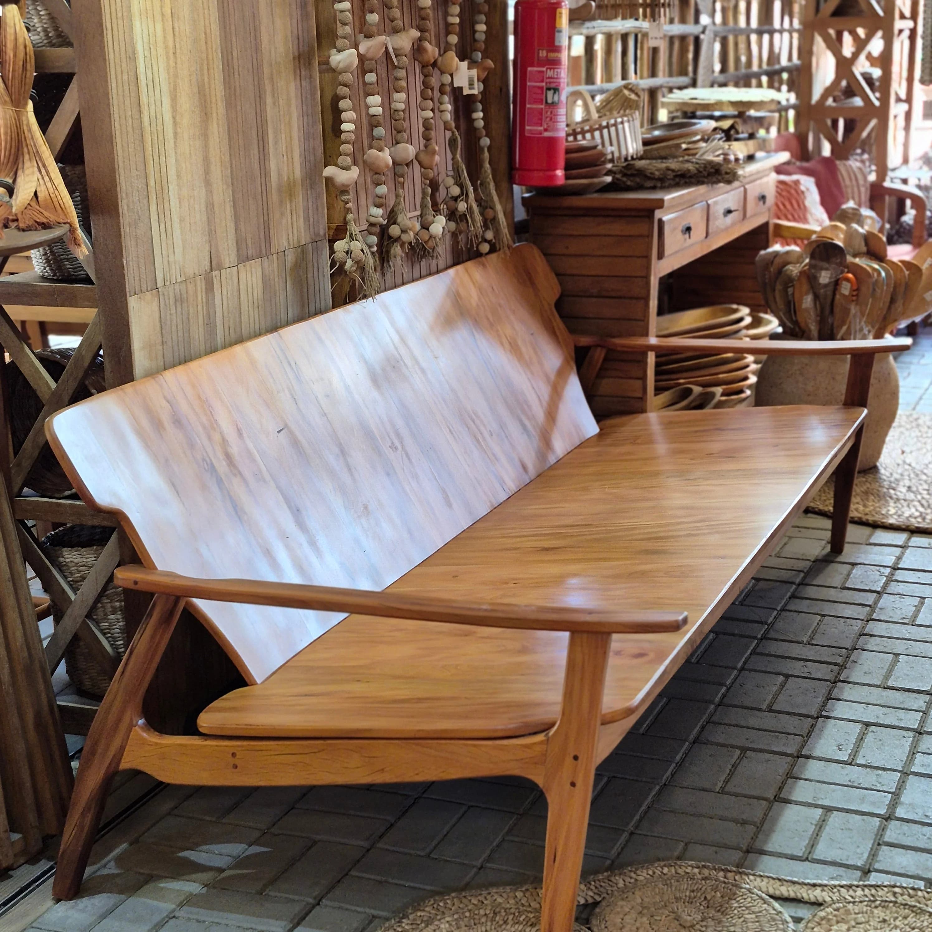 Sofá Diz Peroba Rosa