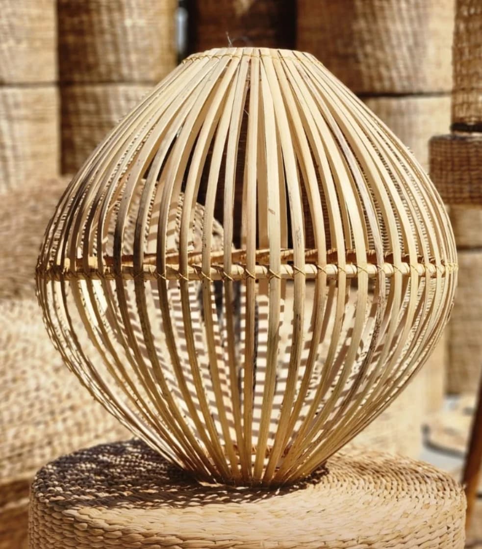 Luminária Globo 45 X 50 cm em Dendê