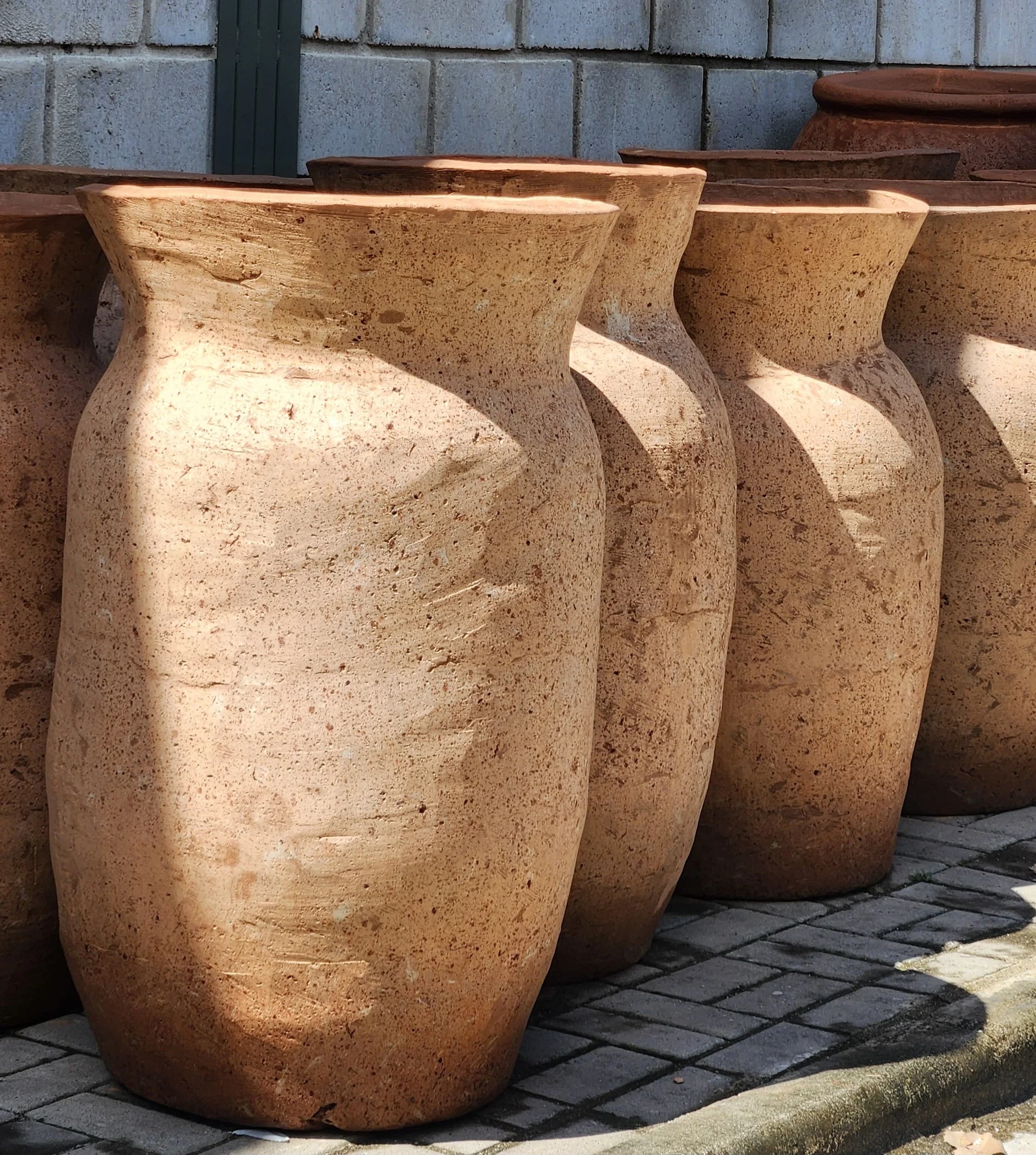 Vasos e Potes de Barro