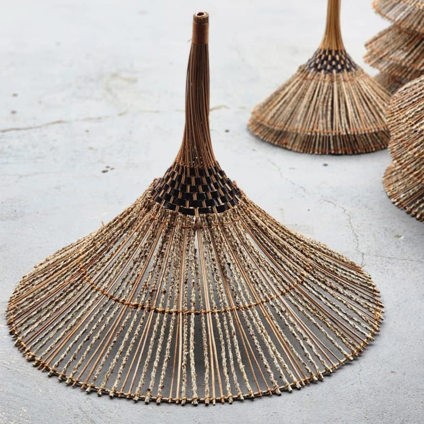 Luminária Chapéu Açaí