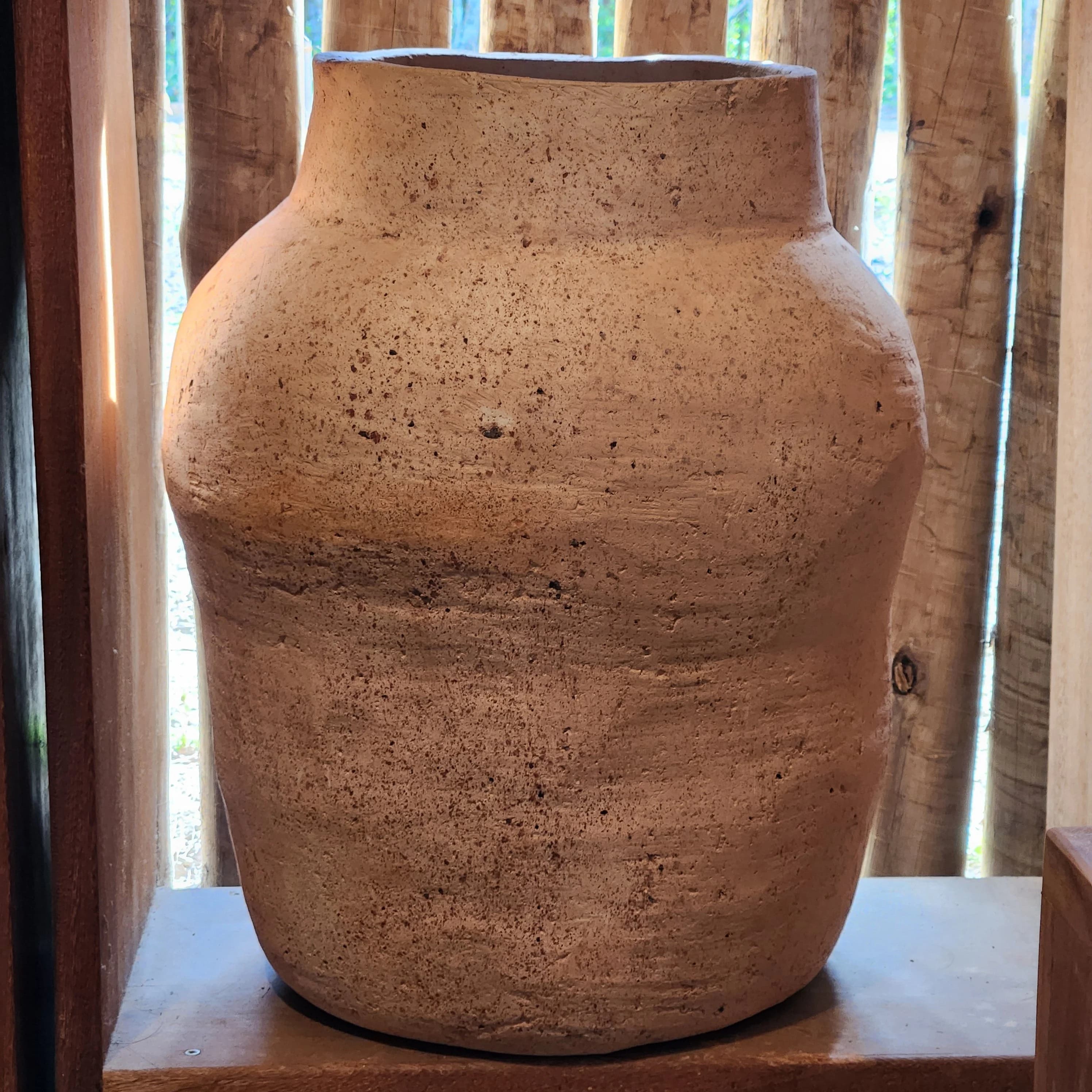 Vasos e Potes de Barro