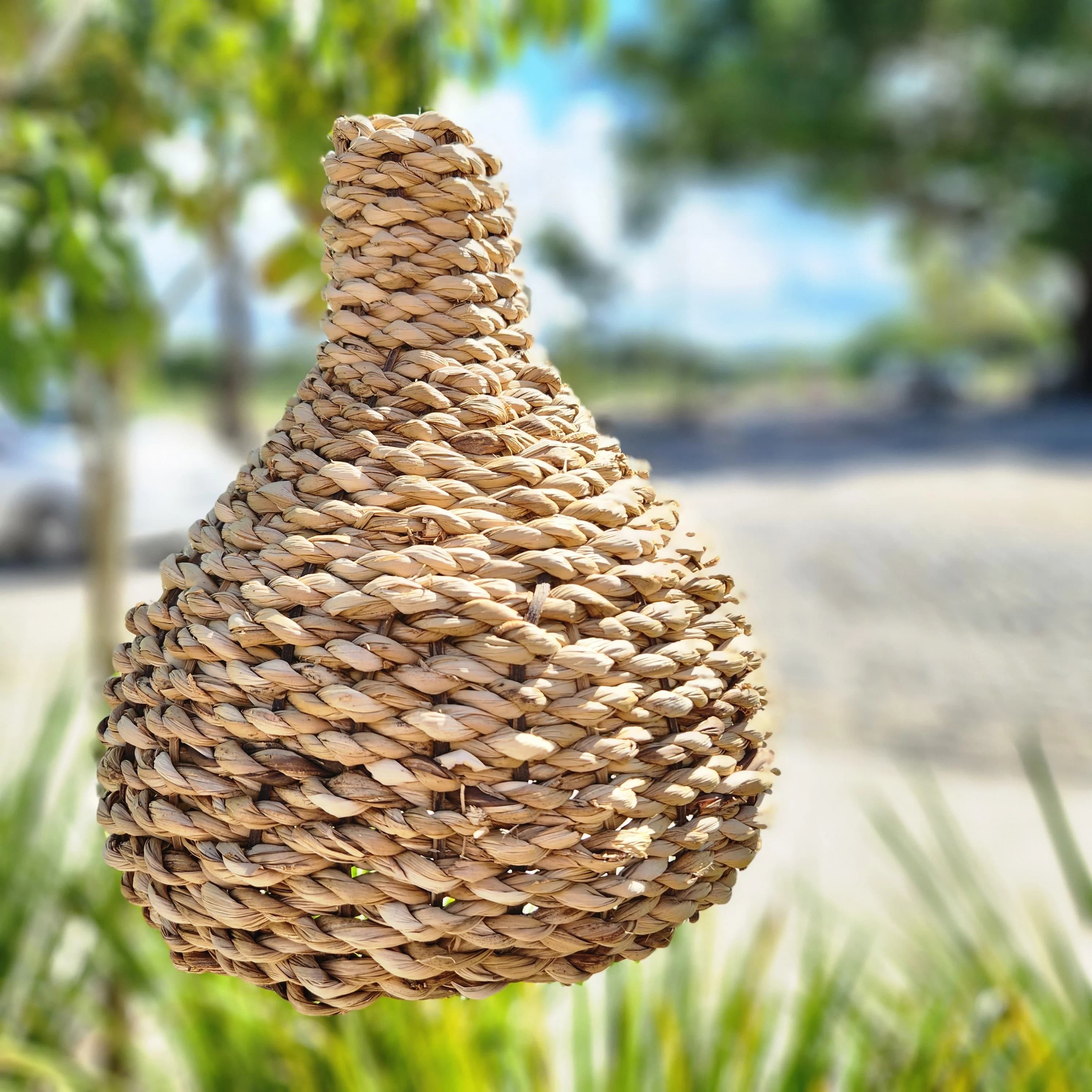 Luminária Gota em Corda de Taboa. P/M/G